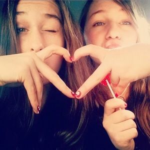 Meet your Posher, Emma